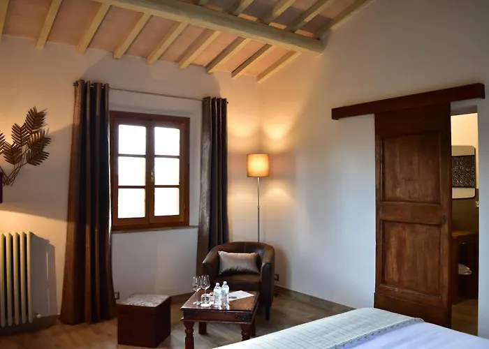 San Michele B&B 바르베리노 디 발 델사