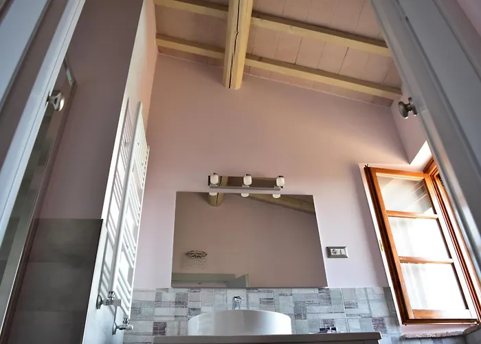 San Michele 바르베리노 디 발 델사