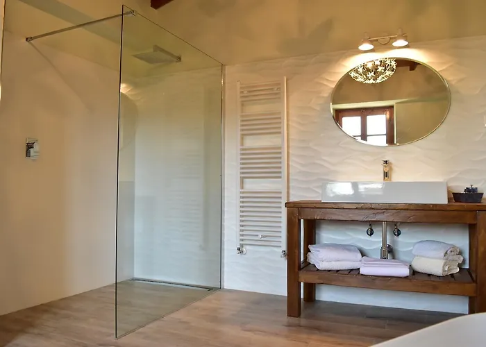 San Michele 4* 바르베리노 디 발 델사